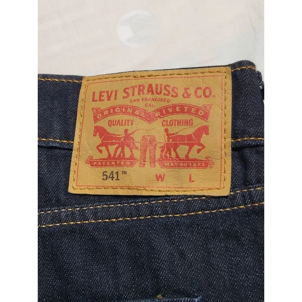 Levis 541 Athletic Taper Jeans Mens 48x29 Dark Blue Denim Cotton Stretch Classic